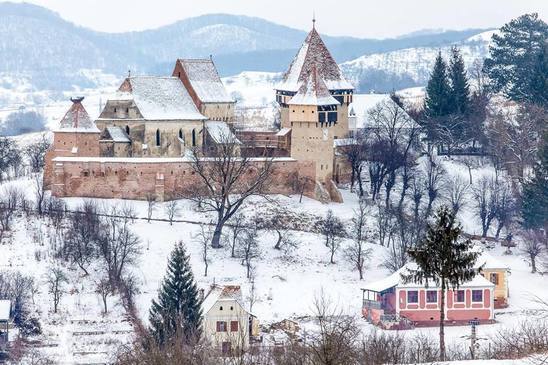 Iarna în Sibiu. Experiențe în împrejurimi