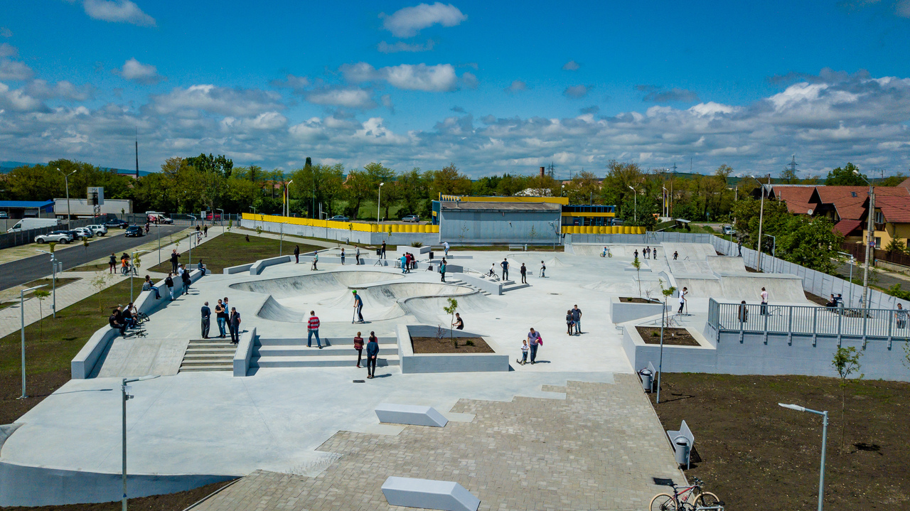 Primăria Sibiu a deschis noul skate park din zona Obor