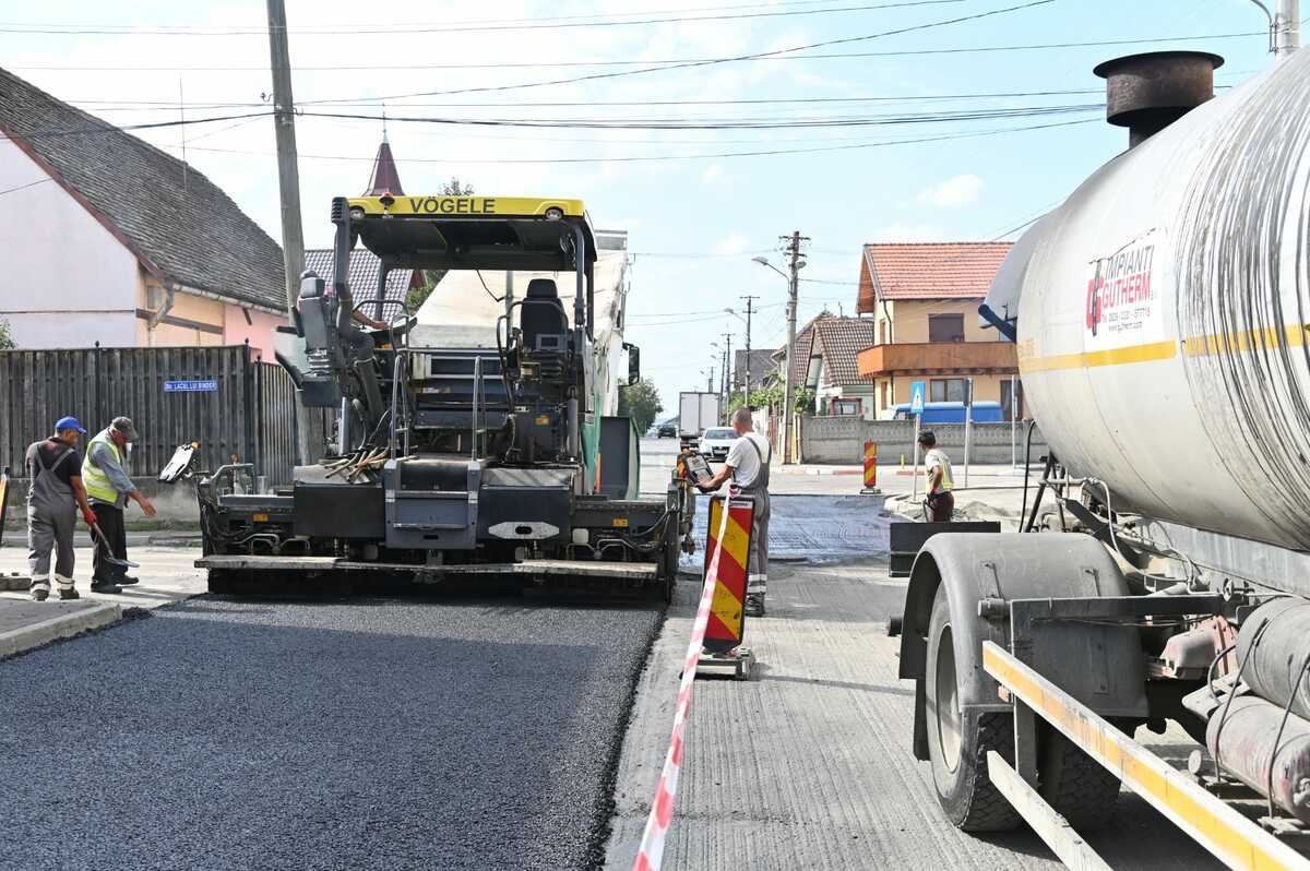 Noi lucrări de reparații ample pe mai multe străzi din Sibiu